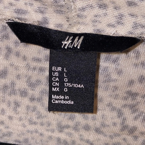 H&M Comfy animal Print long open Cardigan  Sz L - Picture 5 of 15